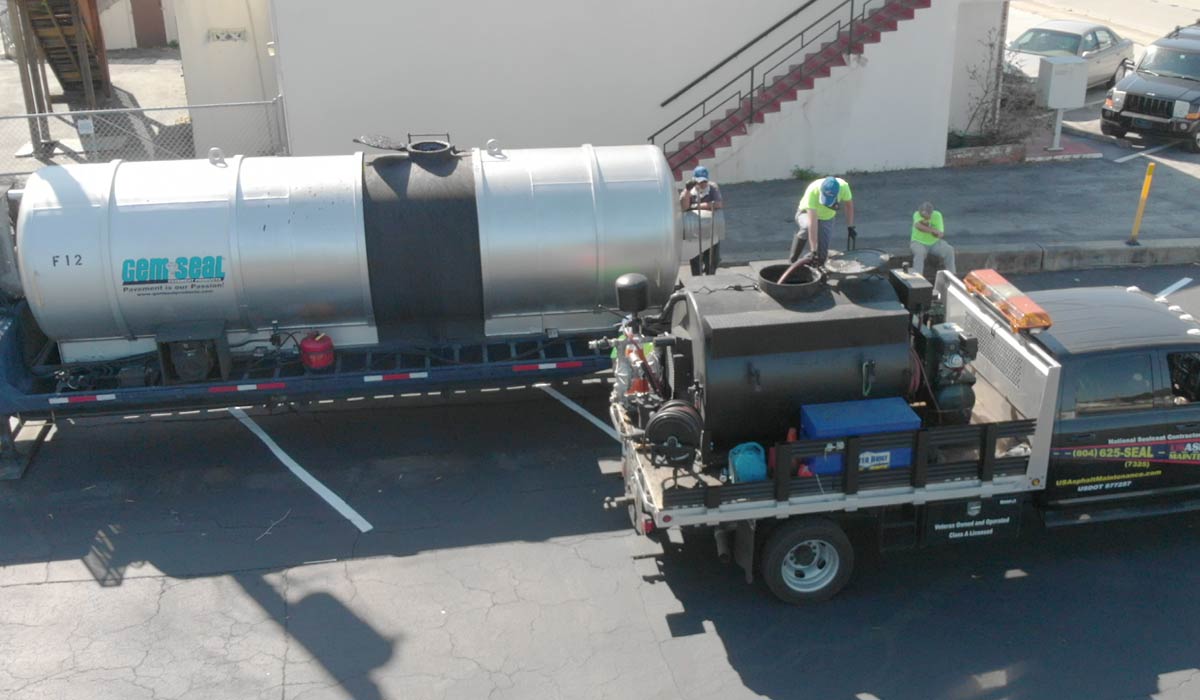 Asphalt Sealer Bulk Tanks Save Time and Money on Large Jobs